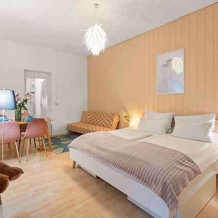 Holiday 33 Apartment H S-Bahn Schoenhauser Allee Берлин Екстериор снимка