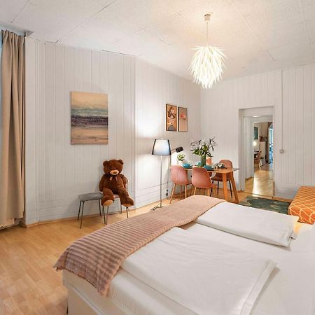 Holiday 33 Apartment H S-Bahn Schoenhauser Allee Берлин Екстериор снимка